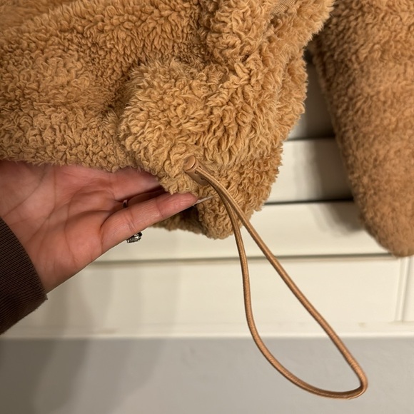 Pink Victoria’s Secret Fleece half zip Sherpa Sweatshirt - Picture 5 of 8